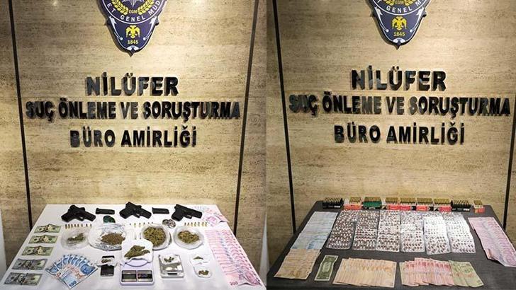 Bursa'da uyuşturucu ticaretine 2 tutuklama; operasyonda 1'i çalıntı 3 tabanca da ele geçirildi