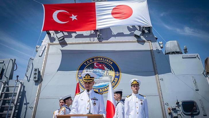 TCG Kınalıada, Japonya'yı ziyaret etti