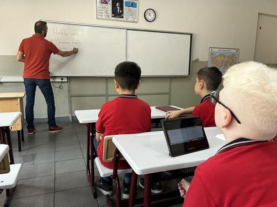 Az gören çocuklar ‘Günışığı Projesi’ ile fırsat eşitliği yakalıyor