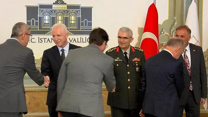 İstanbul Valiliği'nde bayramlaşma töreni