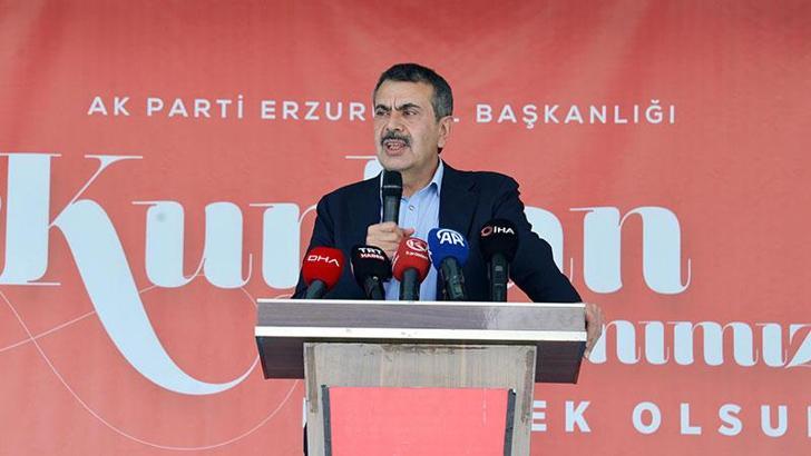 Bakan Tekin: Evrensel ölçütlere uygun bir müfredat oluşturmaya çalıştık