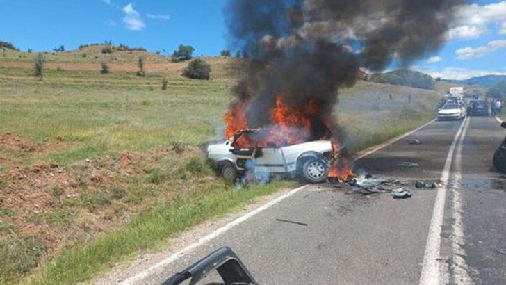 Çankırı'da kaza sonrası alev alıp yanan otomobilin sürücüsü öldü