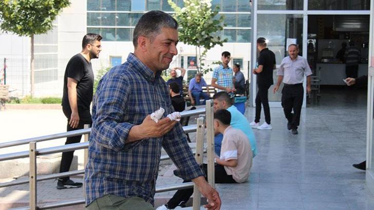 Malatya'da acemi kasaplar hastaneye koştu