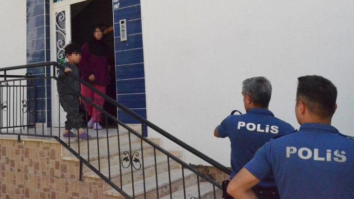 Kiracının çocukları evi yaktı, çıkan arbedede polis biber gazıyla müdahale etti