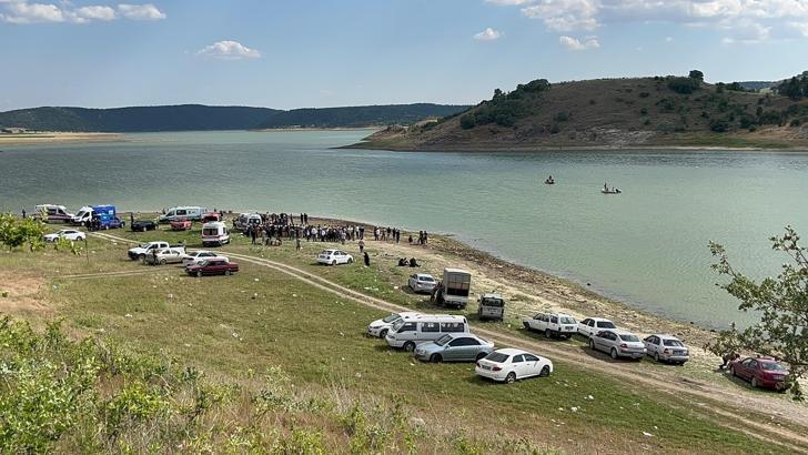 Ankara'da serinlemek için baraj gölüne giren 2'si kardeş 3 kişi, boğuldu