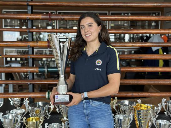 (ÖZEL) Olimpiyat kotası alan ilk Türk kadın kürek sporcusu Elis Özbay: Paris benim çocukluk hayalim