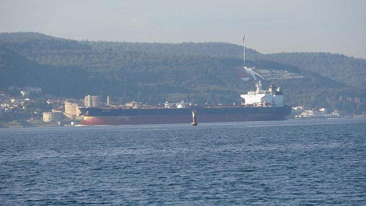 Çanakkale Boğazı'nda tanker arızası, boğaz trafiği tek yönlü askıya alındı