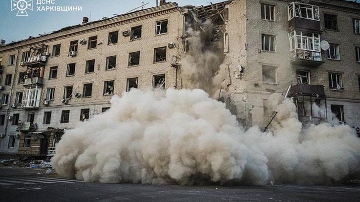 Rusya’da Harkiv’de konut binası vurdu: 2 ölü, 53 yaralı