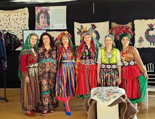 Dünya kıyafetleri Antalya'da