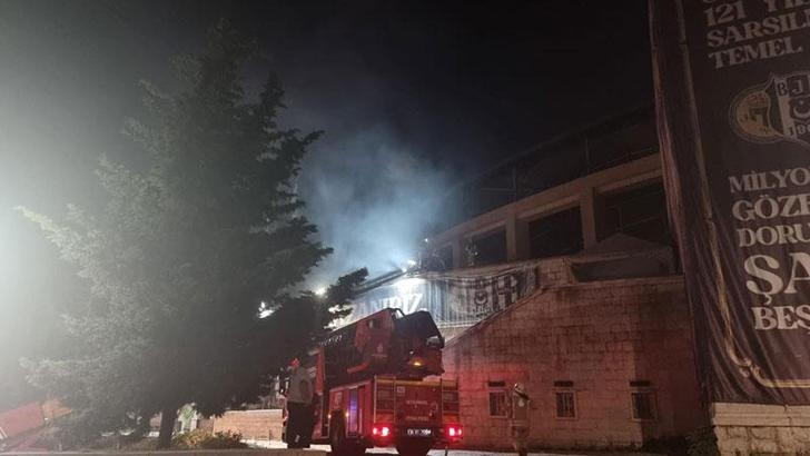 Beşiktaş Tüpraş Stadyumu'nda yangın