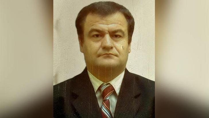 Tartıştığı babasının boğazını satırla kesip öldürdü