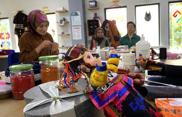 800 ile 20 bin lira arasında satılan Damal bebeği, kadınlara gelir kapısı oldu