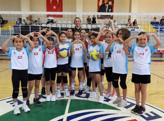 Kepez'de spor dolu yaz tatili