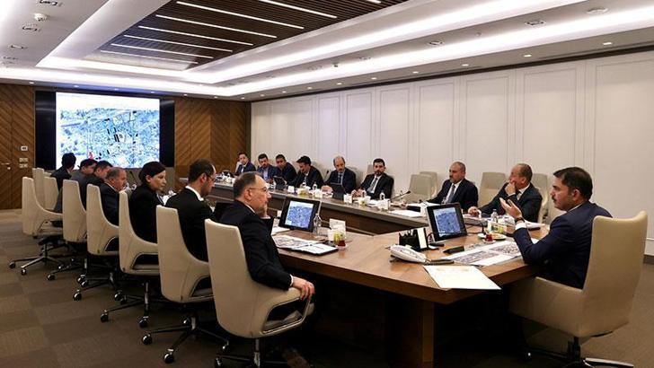 Bakan Kurum: Kötü günlerin izlerini silene kadar daima deprem bölgesinde olacağız