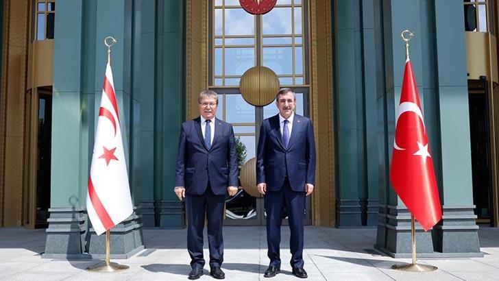 Cumhurbaşkanı Yardımcısı Yılmaz, KKTC Başbakanı Üstel ile görüştü