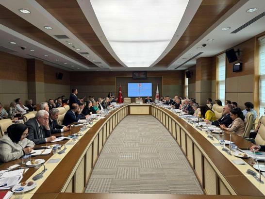 Türk Eğitim-Sen: ÖMK, mesleğin statüsünü sağlam bir zemine kavuşturacak şekilde düzenlenmeli