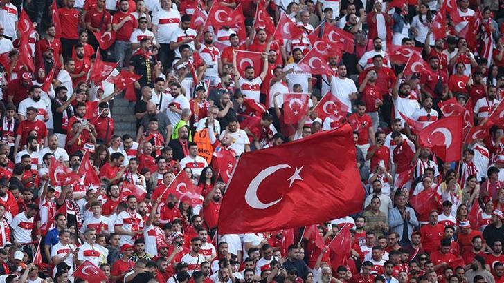 Hollanda - Türkiye maçından notlar