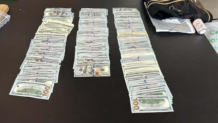 İzmir'de gümrükte rüşvet operasyonu (4)