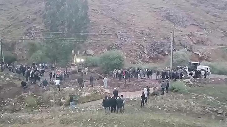 Hayvan otlatırken suya kapılan çoban kayboldu