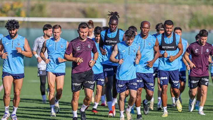 Bordo-mavililer ilk hazırlık maçına yarın çıkıyor