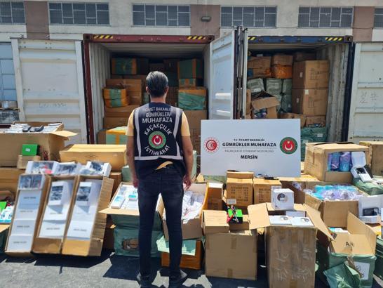 Ticaret Bakanlığı: Mersin ve İstanbul'da 521,1 milyon liralık kaçak eşya ele geçirildi