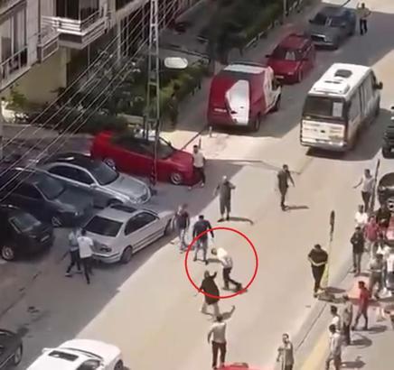 Alacak kavgasında bıçaklandı, hastanede öldü; olay anı kamerada