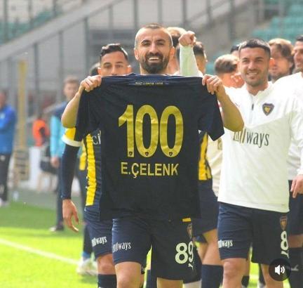Bucaspor 1928'de Erhan Çelenk gitti