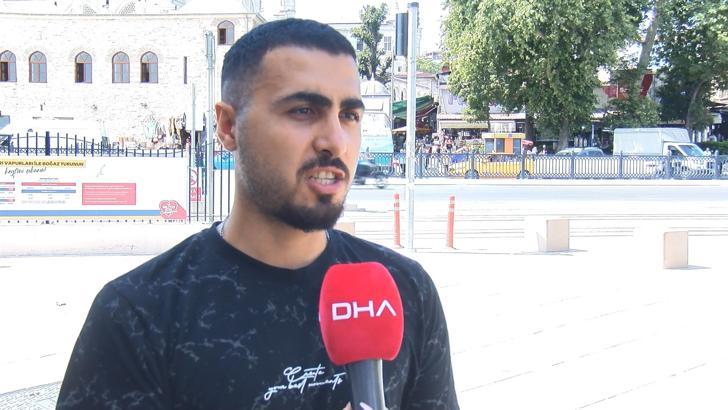 İstanbul - Eminönü'nde tarihi cami girişine 'kebapçı' engeli