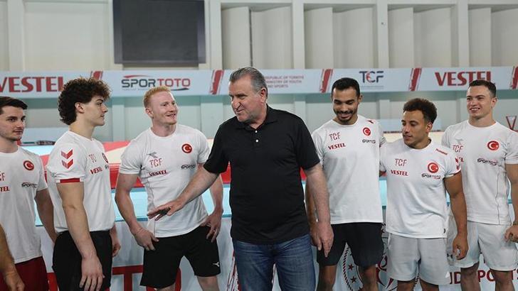 Bakan Bak: "Çalışmalarımızın karşılığını alacağımıza inanıyorum"