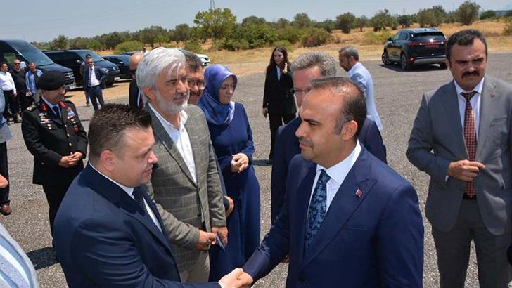 Bakan Kacır, BYD'nin yatırım yapacağı araziyi inceledi