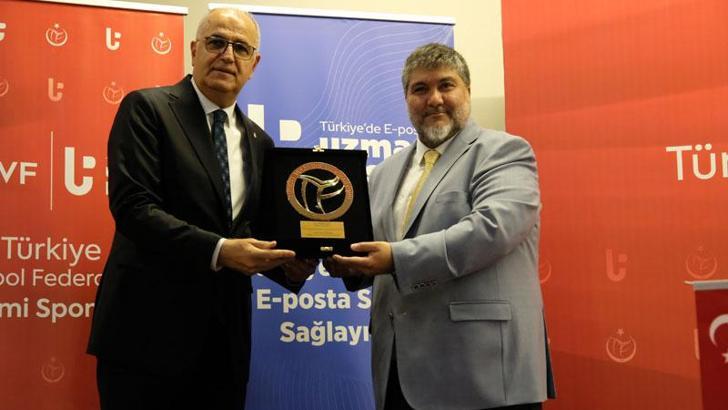 Türk voleyboluna 'Uzman Posta' dokunuşu