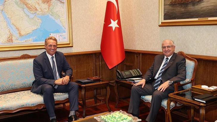 Bakan Güler, ABD'nin Ankara Büyükelçisi Flake'i kabul etti