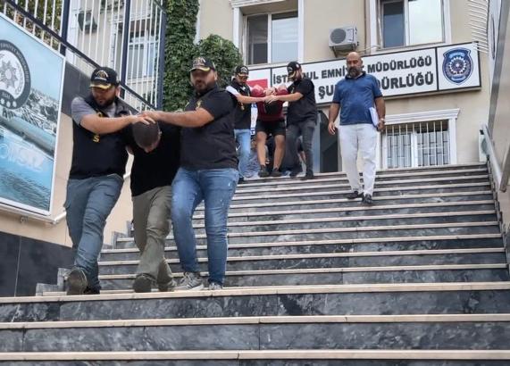 İstanbul - Zeytinburnu'nda 1 kişinin öldüğü silahlı çatışma: 3 kişi gözaltına alındı