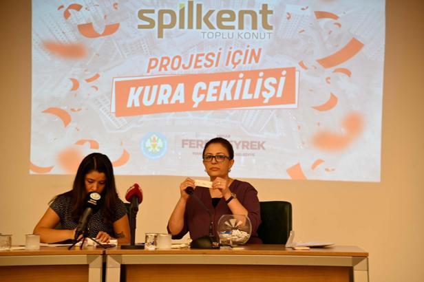 Manisa'da Spilkent Toplu Konut Projesi Kura Çekimi Yapıldı