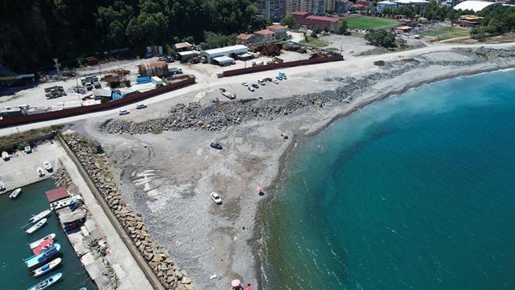 Tünel çalışmasından çıkan hafriyatın denize karışmasına balıkçılardan tepki