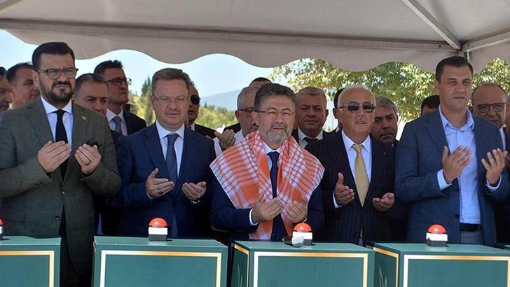 Bakan Yumaklı: 139 milyon tonluk bitkisel üretim yaparak önemli bir rekora daha imza attık