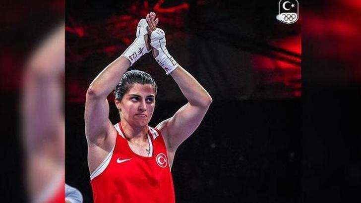 Busenaz Sürmeneli, Paris 2024'e çeyrek finalde veda etti