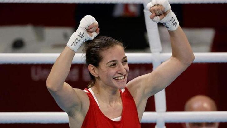 Buse Naz Çakıroğlu, yarı finale adını yazdırdı