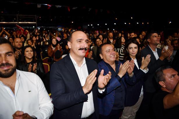 Feslikan Yaz Şenlikleri'ne görkemli açılış