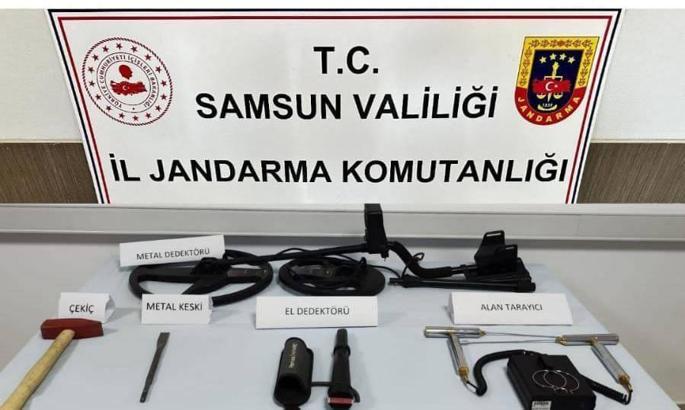 Samsun'da kaçak kazı yapan 3 kişi suçüstü yakalandı