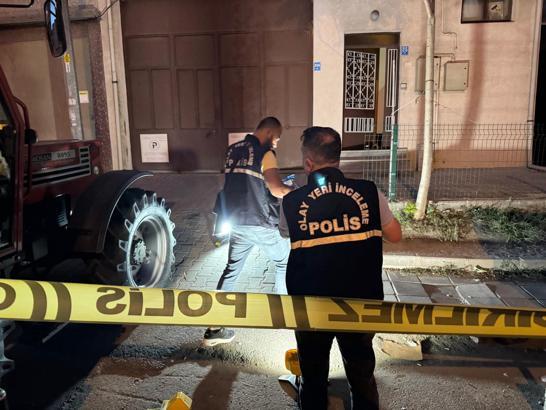 Husumetlisi oldukları kardeşlere sokak ortasında ateş açtılar: 1 ölü, 1 yaralı