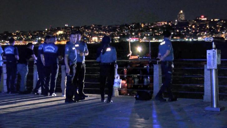 İstanbul - Üsküdar'da denize düşen kadın için arama çalışması başlatıldı