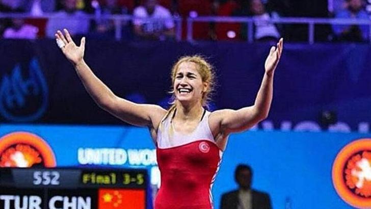 Buse Tosun Çavuşoğlu'ndan olimpiyatlarda bronz madalya