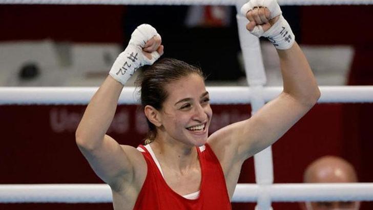 Buse Naz Çakıroğlu, Paris 2024'te finale adını yazdırdı