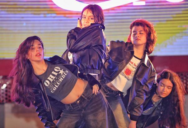 Uluslararası Gençlik ve Dans Festivali başladı