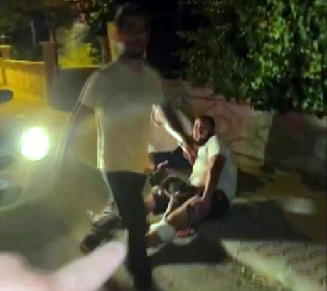 Araçla takip edip tabancayla ateş açtılar; 2 yaralı