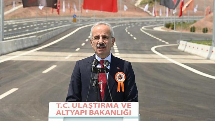 Bakan Uraloğlu: Tünel, köprü ve otoyol geçiş ödemeleri e-Devlet üzerinden yapılabilecek