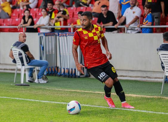 Göztepe'de Silva yetişecek