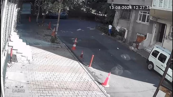 İstanbul - Sultangazi'de sokak ortasında taciz kamerada
