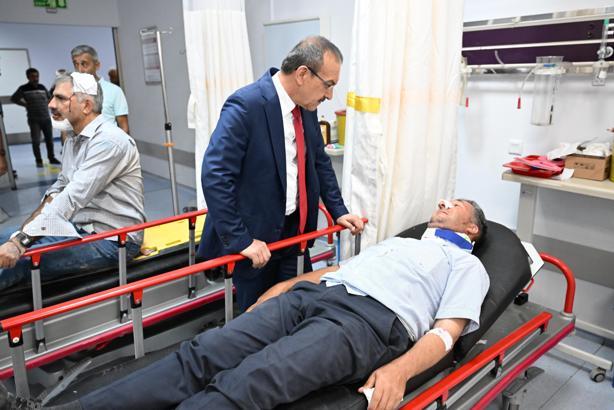 Malatya'da yolcu otobüsü devrildi; 3'ü ağır 26 yaralı (3)